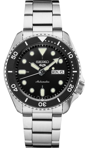 Reloj Seiko 5 Sports automático con esfera negra, bisel de buceo y brazalete de acero